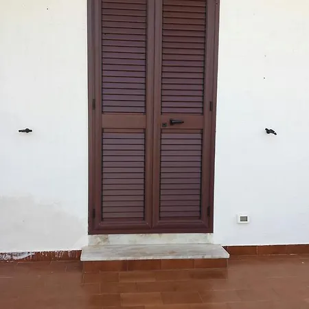 Petrolla *